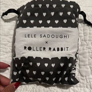 Lele Sadoughi x Roller Rabbit Heart Print Pouch